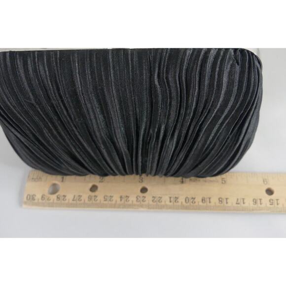 JACQUELINE FERRAR Black Satin Clutch Purse Pleated Vtg Silver Chain Crossbody - Picture 3 of 8